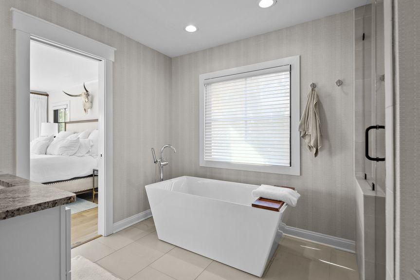 42-web-or-mls-105 51st St, Virginia Beach, VA 23451_10242024_Interior_084