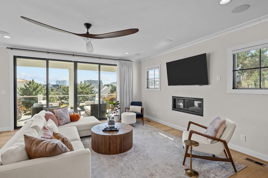 45-web-or-mls-105 51st St, Virginia Beach, VA 23451_10242024_Interior_105