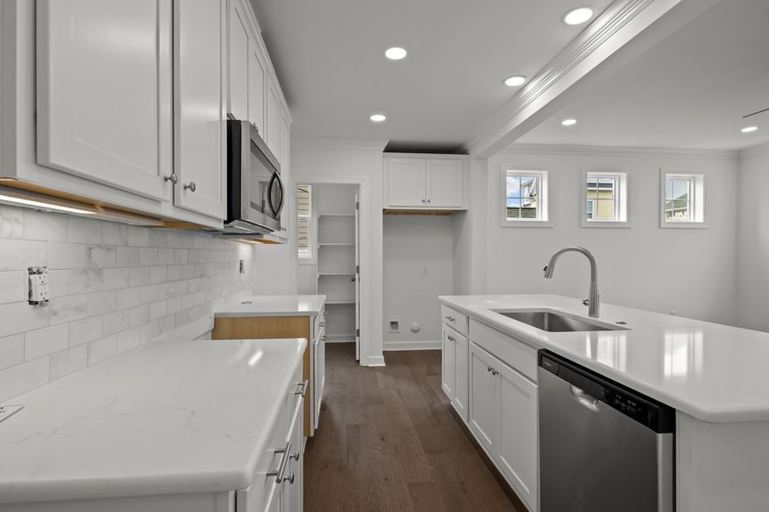 13-web-or-mls-MACK5885