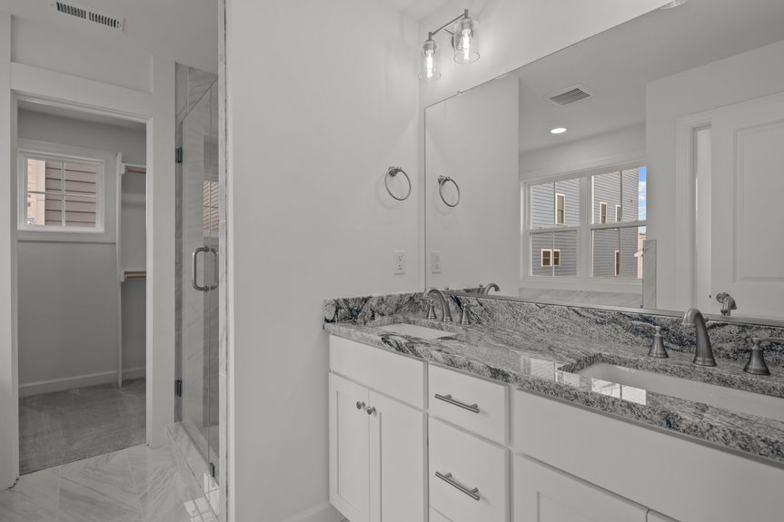 21-web-or-mls-MACK5939