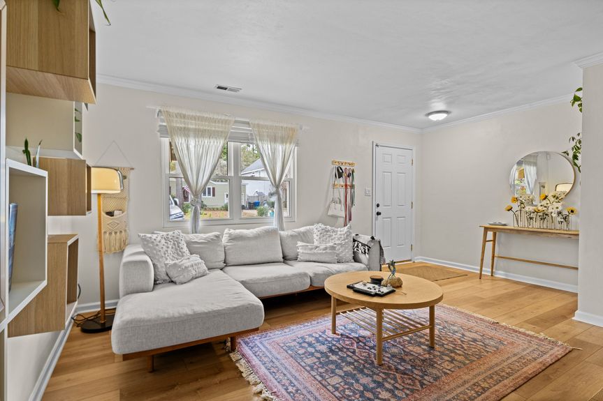 25-web-or-mls-2222 Beech St, Virginia Beach, VA_11042024_Interior_029