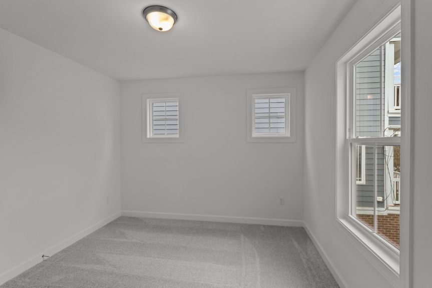 25-web-or-mls-MACK5965