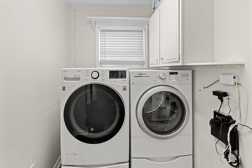 28-web-or-mls-2222 Beech St, Virginia Beach, VA_11042024_Interior_038