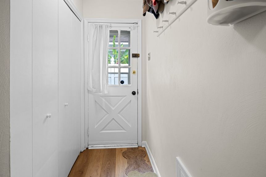 29-web-or-mls-2222 Beech St, Virginia Beach, VA_11042024_Interior_041