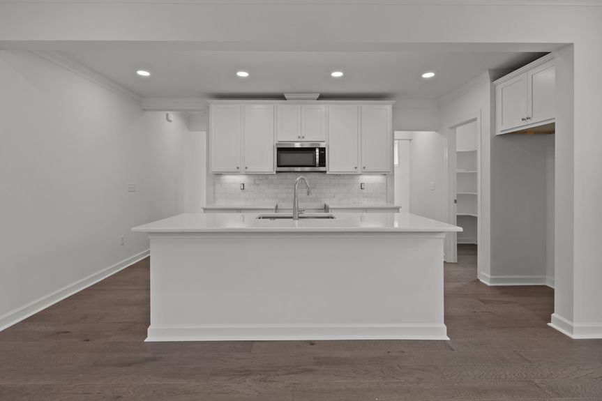 32-web-or-mls-MACK6004