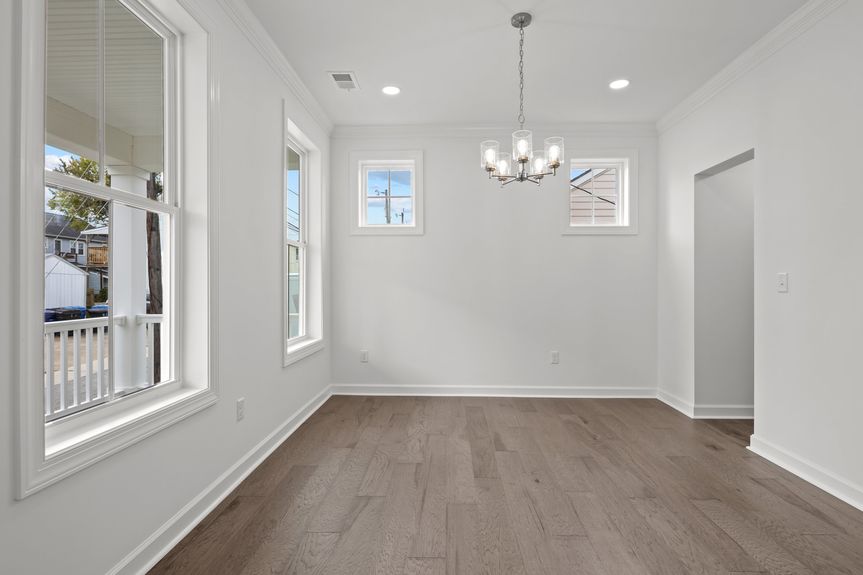 7-web-or-mls-MACK5855