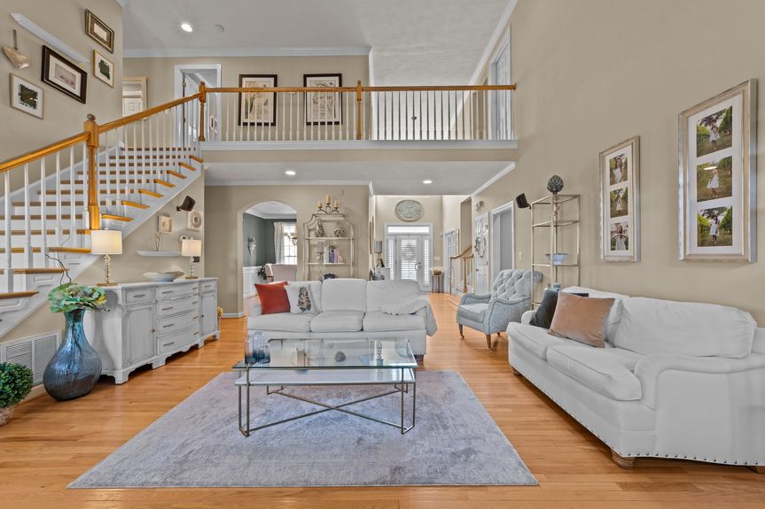 23-web-or-mls-_Y9A2760