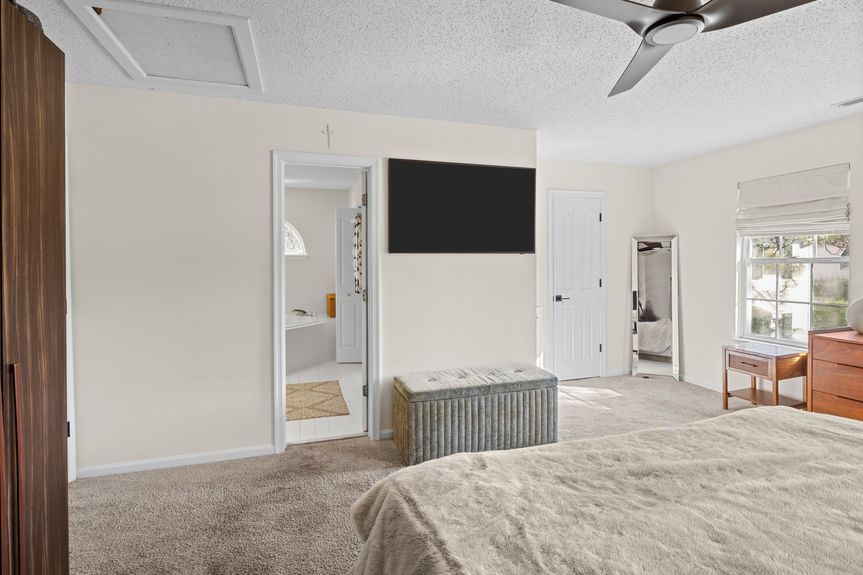 26-web-or-mls-118 72nd St, Virginia Beach, VA_12082024_Interior_055