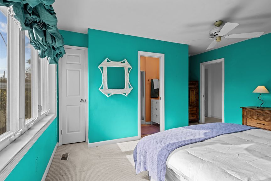 37-web-or-mls-8300 Ocean Front Ave, Virginia Beach, VA_11292024_Interior_063