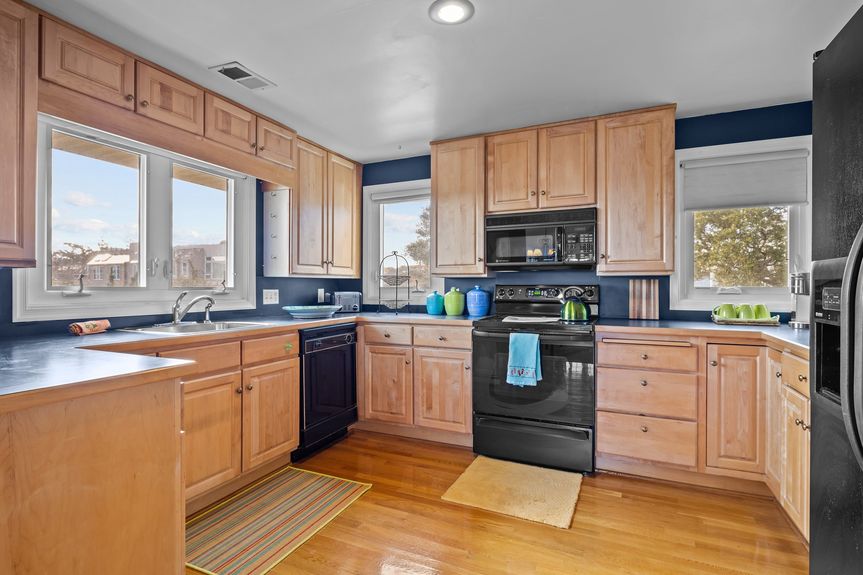 39-web-or-mls-8300 Ocean Front Ave, Virginia Beach, VA_11292024_Interior_069