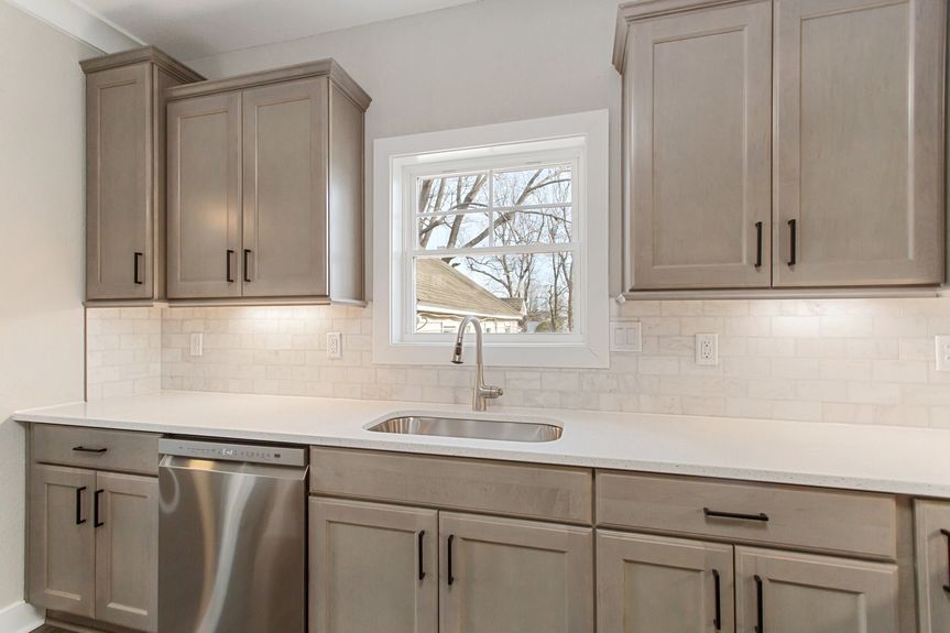 10-web-or-mls-516-22nd-st