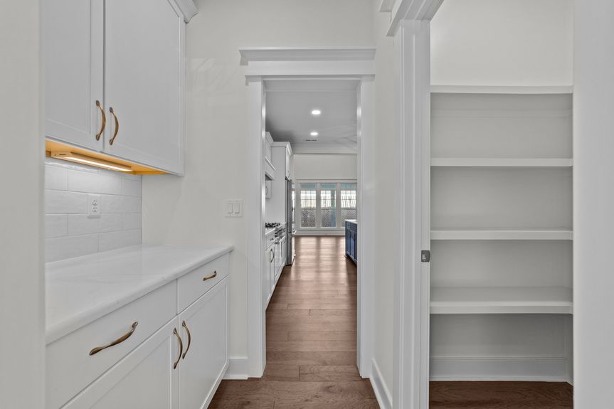 17-web-or-mls-_Y9A9701