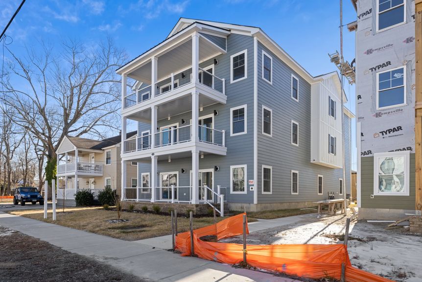 34-web-or-mls-516-22nd-st