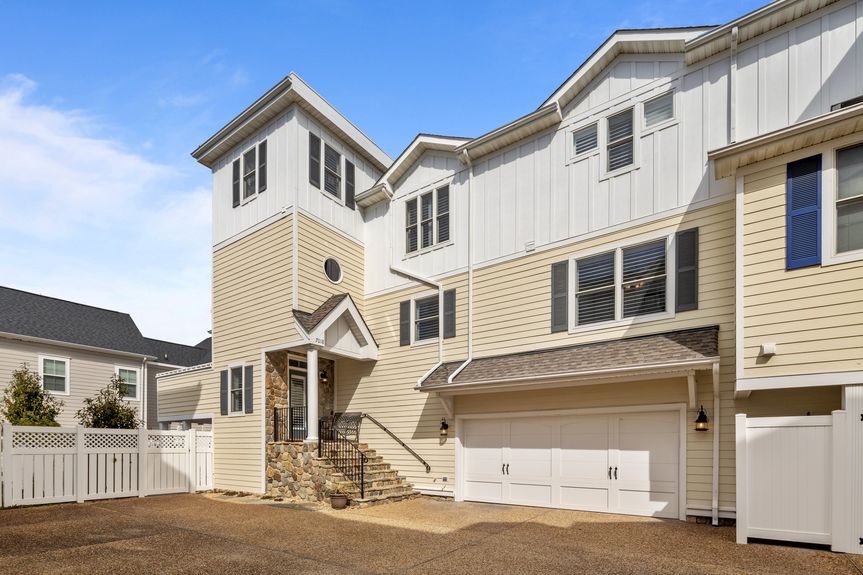 1-web-or-mls-7018 Atlantic Ave, Virginia Beach VA 03252025Exterior 014