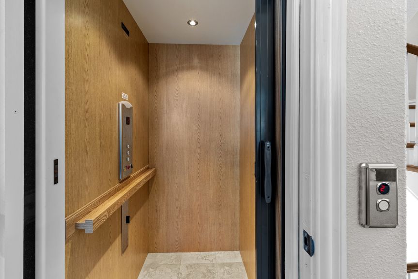 51-web-or-mls-7018 Atlantic Ave, Virginia Beach VA 03252025Interior 105