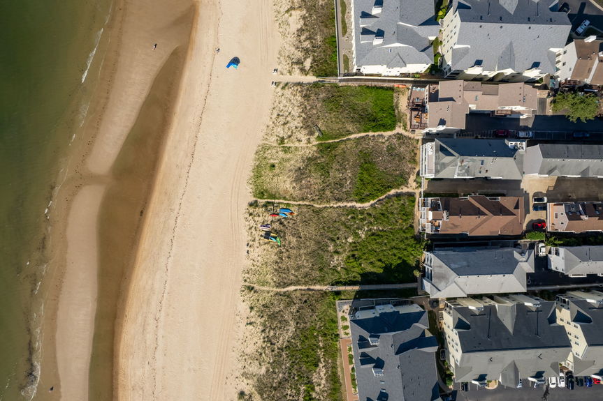 11-web-or-mls-2319-beach-castle-ln