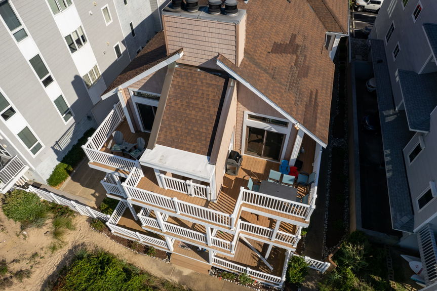 12-web-or-mls-2319-beach-castle-ln