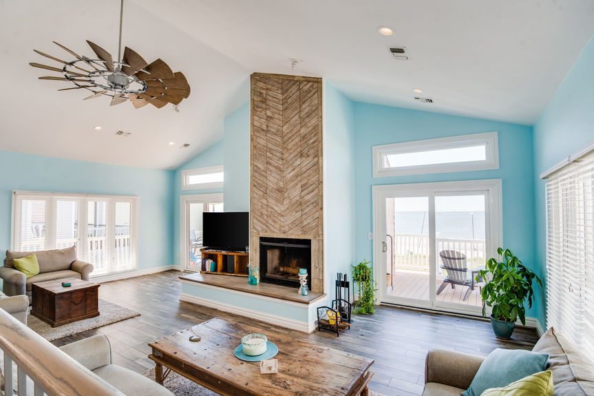 26-web-or-mls-2319-beach-castle-ln