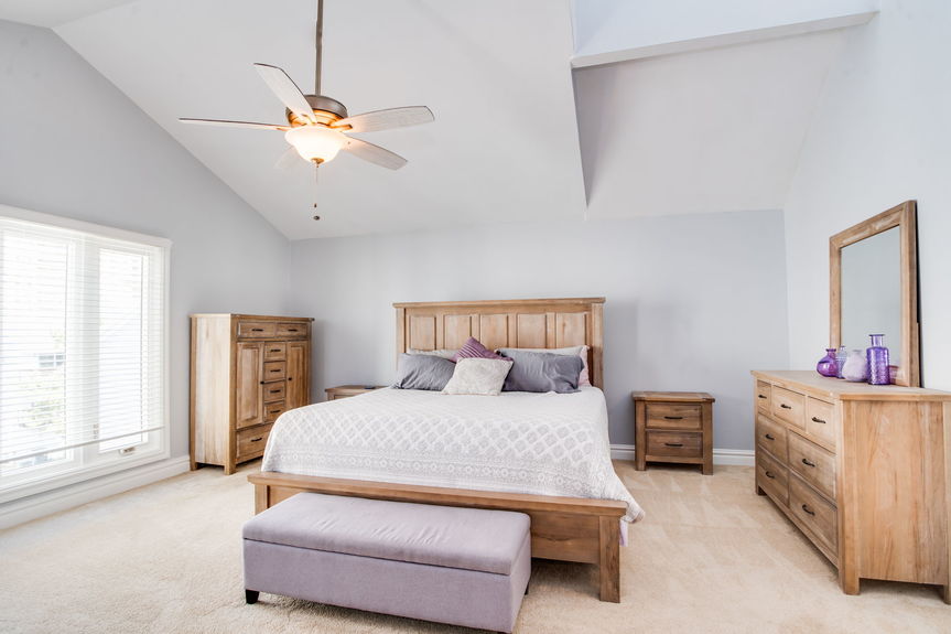 29-web-or-mls-2319-beach-castle-ln