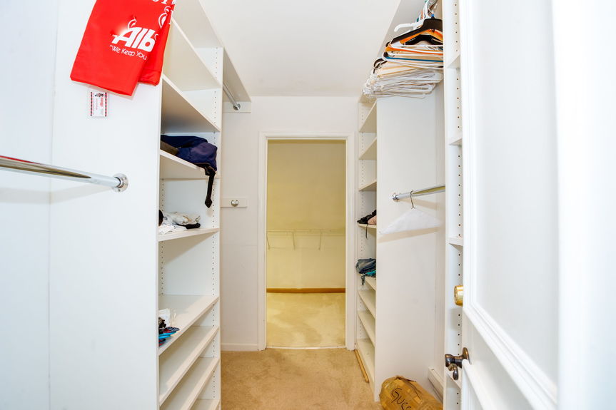 33-web-or-mls-2319-beach-castle-ln