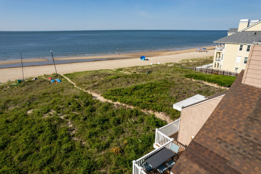 7-web-or-mls-2319-beach-castle-ln