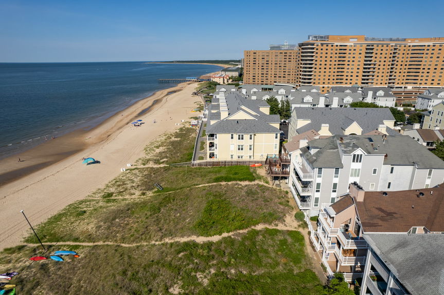 8-web-or-mls-2319-beach-castle-ln