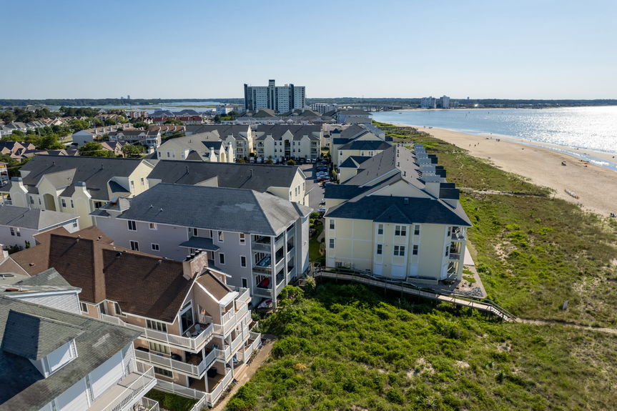 9-web-or-mls-2319-beach-castle-ln