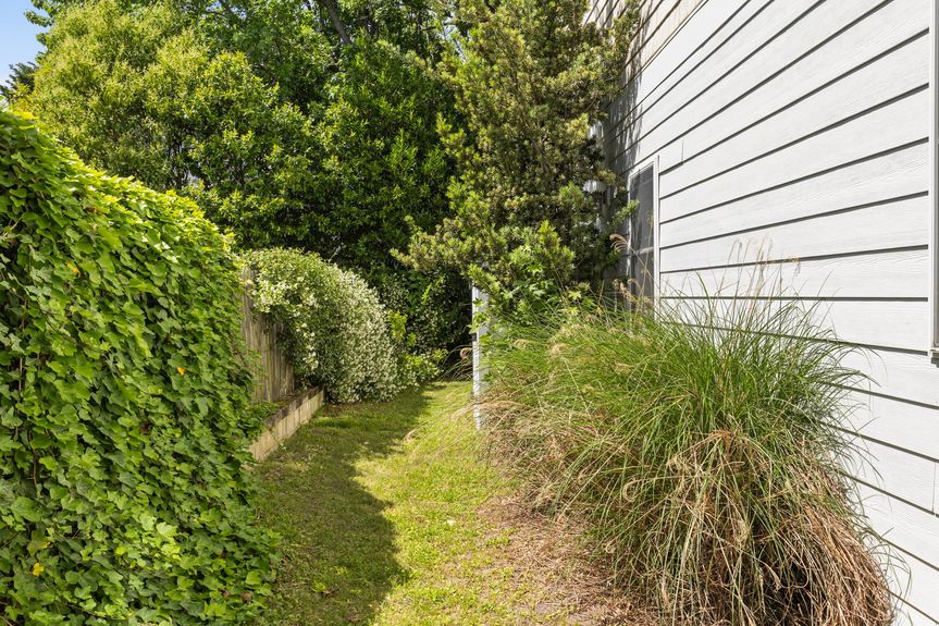 14-web-or-mls-117A 51st St, Virginia Beach, VA05202025 Exterior 014