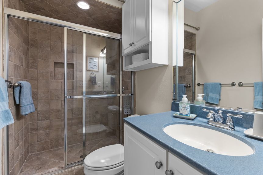 28-web-or-mls-117A 51st St, Virginia Beach, VA05202025 HDR 034