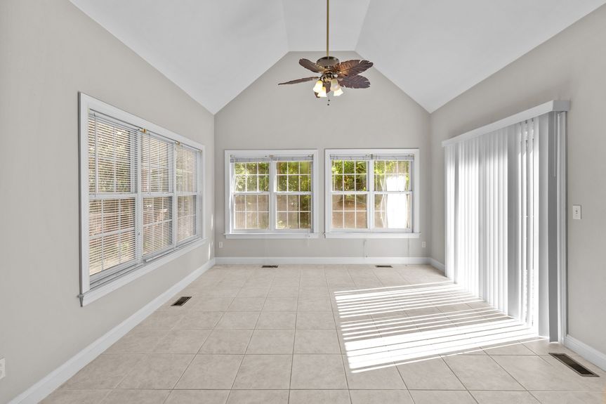 38-web-or-mls-2288 Souverain Ln, Virginia Beach, VA 05232025 HDR 062