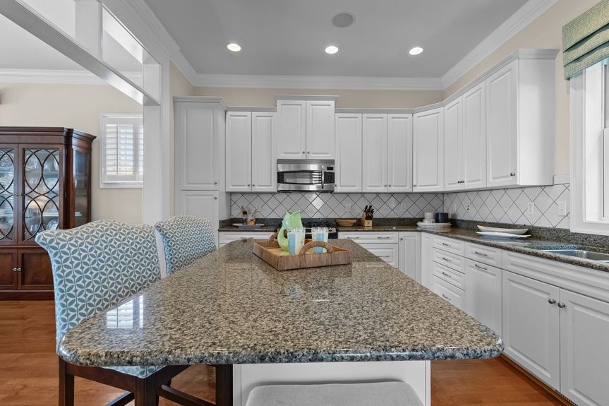 40-web-or-mls-117A 51st St, Virginia Beach, VA05202025 HDR 070