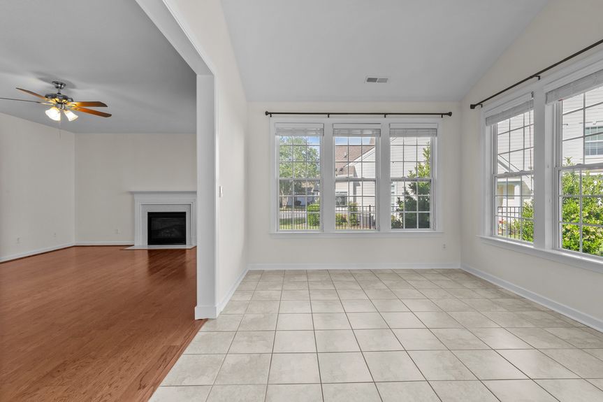 41-web-or-mls-5484 Memorial Dr, Virginia Beach, VA 05202025 HDR 078