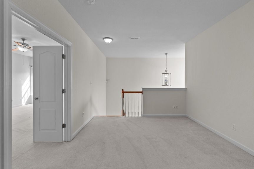 47-web-or-mls-5484 Memorial Dr, Virginia Beach, VA 05202025 HDR 096