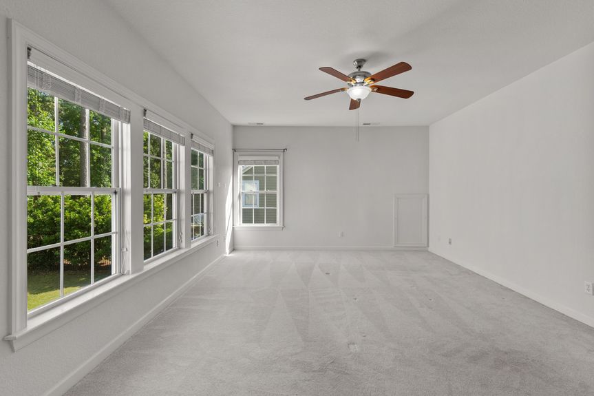 49-web-or-mls-5484 Memorial Dr, Virginia Beach, VA 05202025 HDR 102