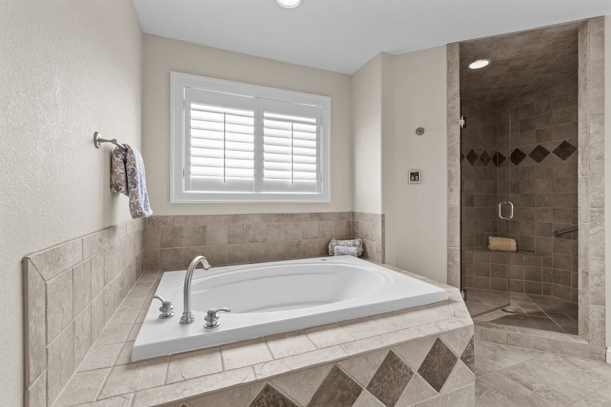 50-web-or-mls-117A 51st St, Virginia Beach, VA05202025 HDR 100