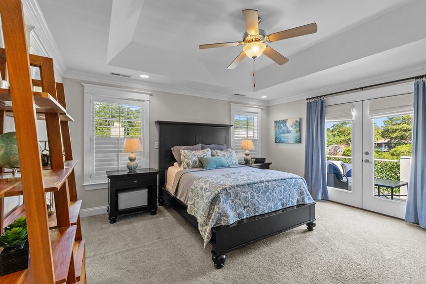 40-web-or-mls-211B 82nd St, Virginia Beach, VA 06192025 HDR 070