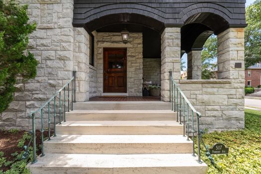 24-web-or-mls-_Y9A0463