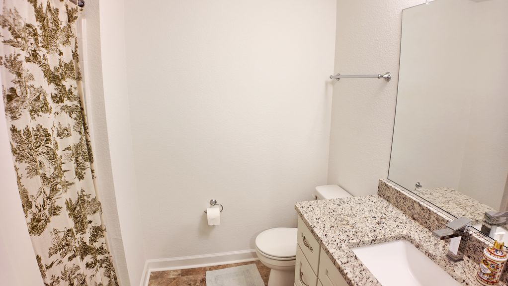 DJI_20251105113648_0545_D