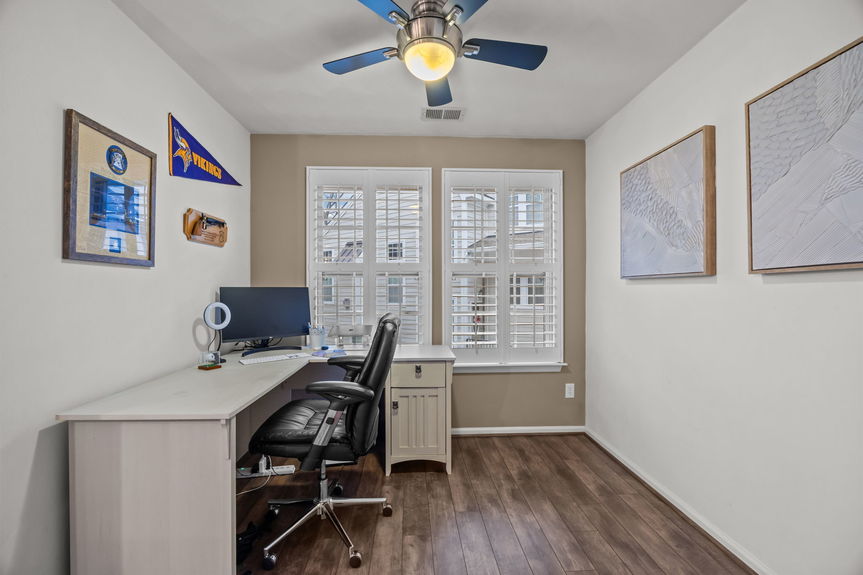 23-web-or-mls-5437 Nature Ln, Virginia Beach, VA 02192026HDR 047