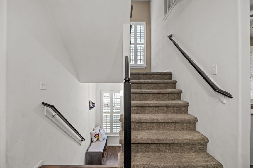 35-web-or-mls-5437 Nature Ln, Virginia Beach, VA 02192026HDR 083