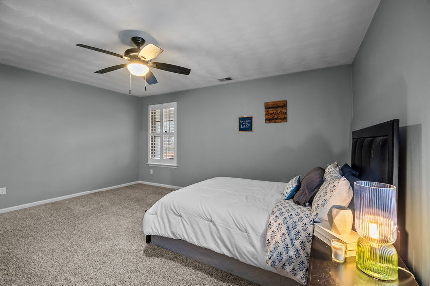 39-web-or-mls-5437 Nature Ln, Virginia Beach, VA 02192026HDR 095