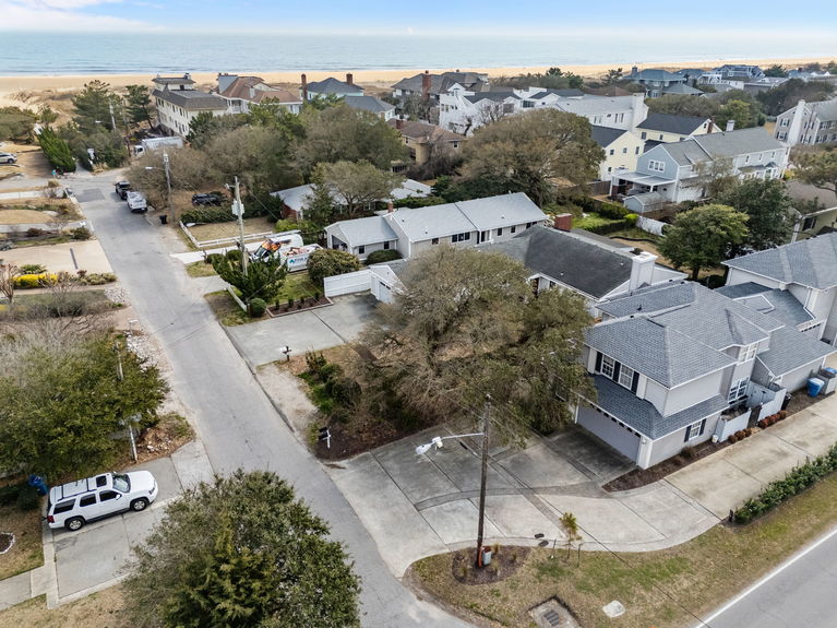 12-web-or-mls-116 72nd St, Virginia Beach, VA 03232026 Exterior 008