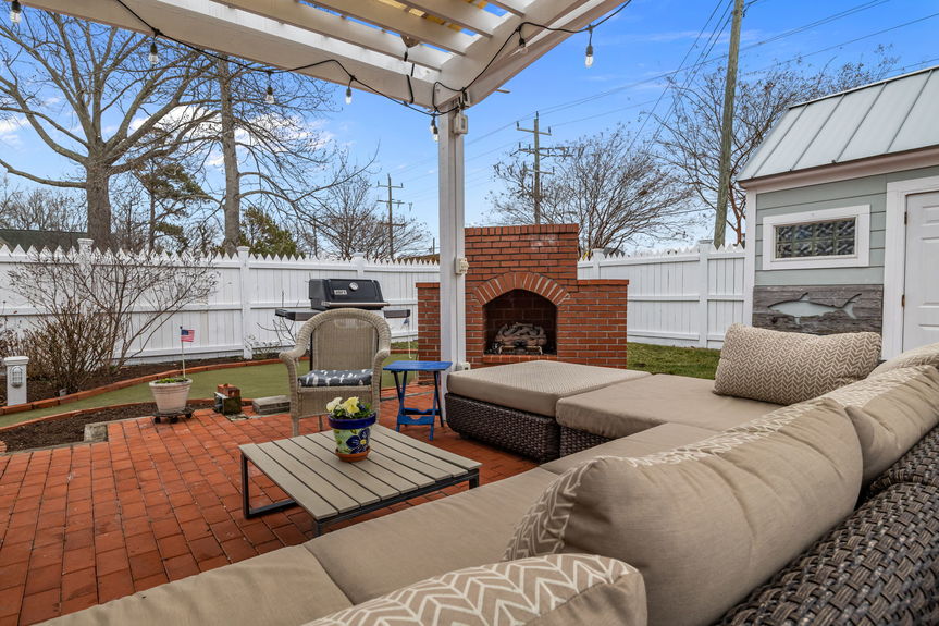 17-web-or-mls-534 Pinewood Drive, Virginia Beach, VA03022026 Exterior 014