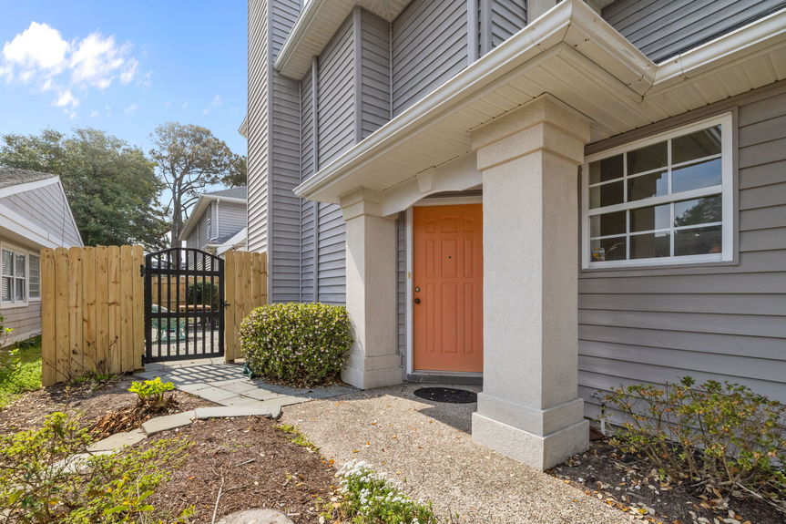 21-web-or-mls-116 72nd St, Virginia Beach, VA 03232026 Exterior 017