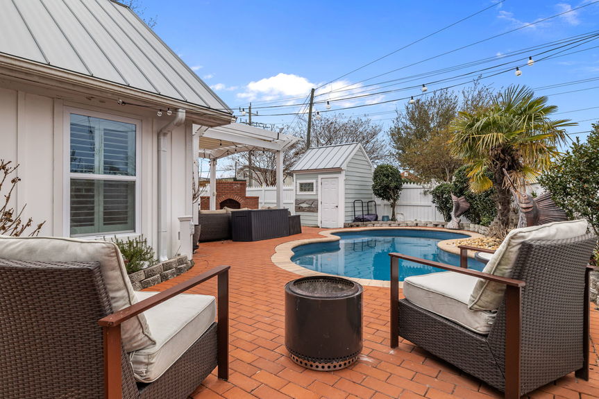 22-web-or-mls-534 Pinewood Drive, Virginia Beach, VA03022026 Exterior 019