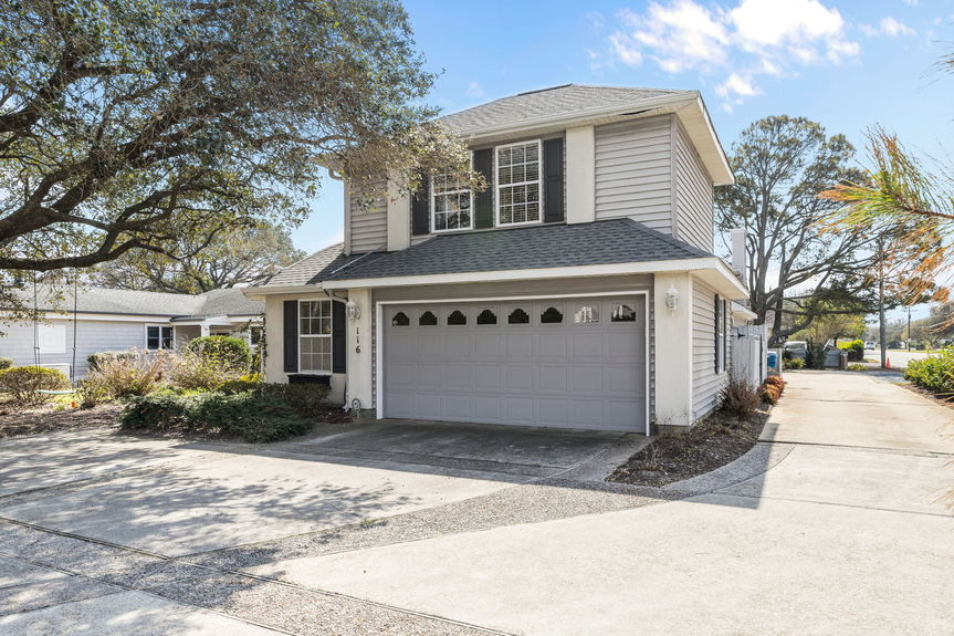 3-web-or-mls-116 72nd St, Virginia Beach, VA 03232026 Exterior 023