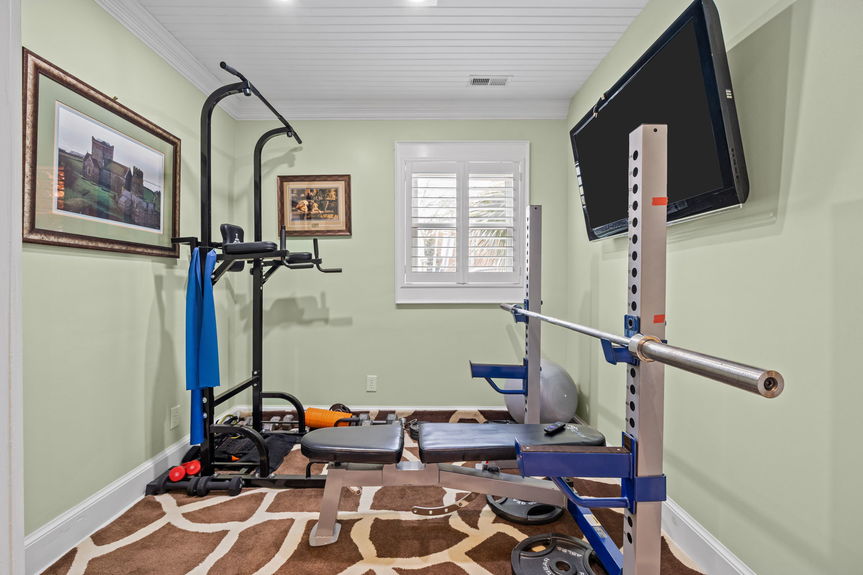 41-web-or-mls-534 Pinewood Drive, Virginia Beach, VA03022026 HDR 073