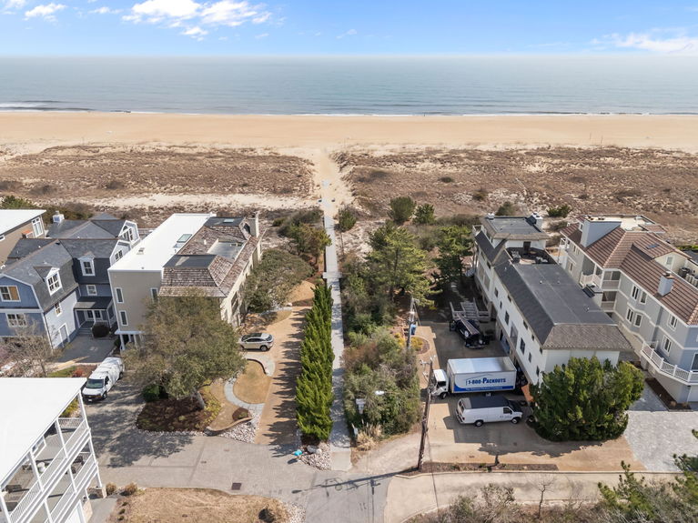 5-web-or-mls-116 72nd St, Virginia Beach, VA 03232026 Exterior 001