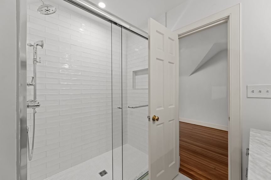 77-web-or-mls-_Y9A0778