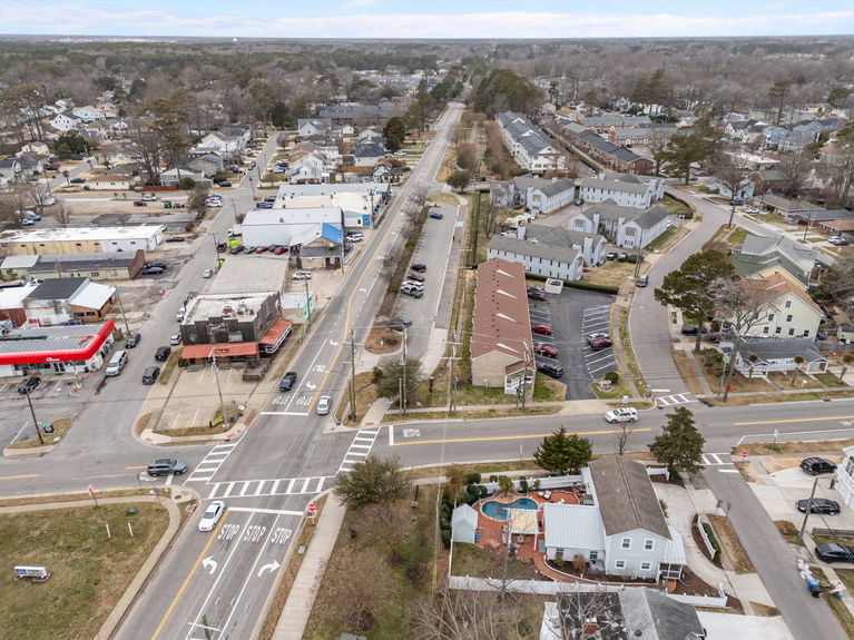 8-web-or-mls-534 Pinewood Drive, Virginia Beach, VA03022026 Exterior 004